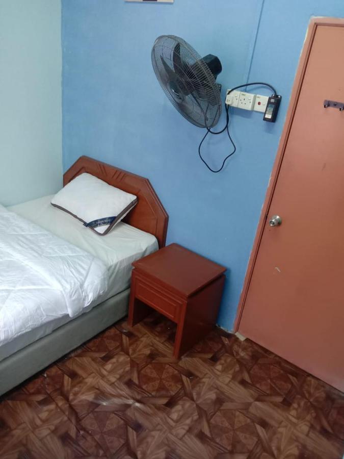 Homestay Tok Abah Seri Iskandar Kültér fotó