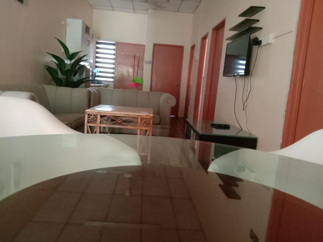 Homestay Tok Abah Seri Iskandar Kültér fotó