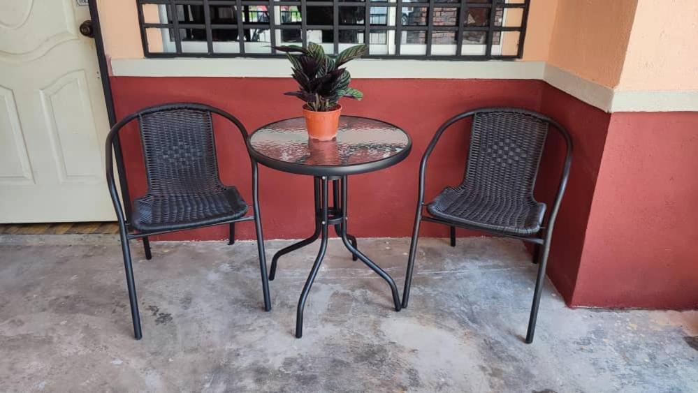 Homestay Tok Abah Seri Iskandar Kültér fotó